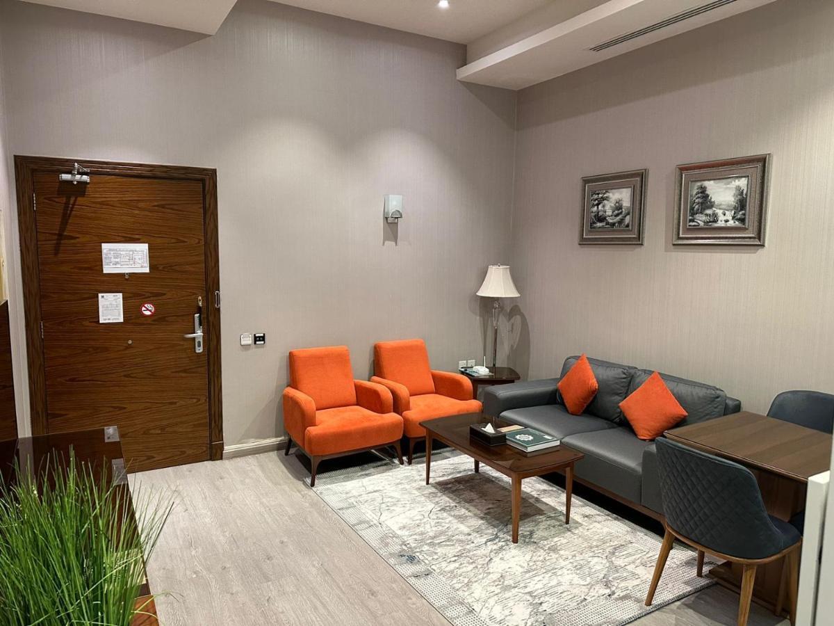Celine Home Serviced Apartment Al Malqa 리야드 외부 사진